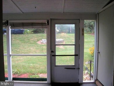 404 Barrington Ct, Palmyra, PA 17078 - photo 6