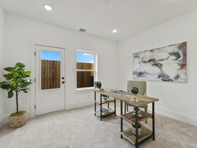 1207 Cavalcade St unit F, Houston, TX 77009 - photo 6