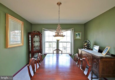 12154 Hayfield Ct, Bristow, VA 20136 - photo 4