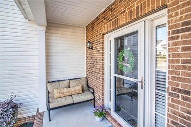 104 Planters Dr, Statesville, NC 28677 - photo 5