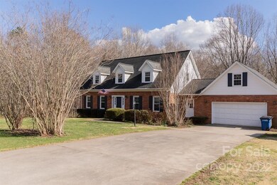 2610 Fines Creek Dr, Statesville, NC 28625 - photo 2