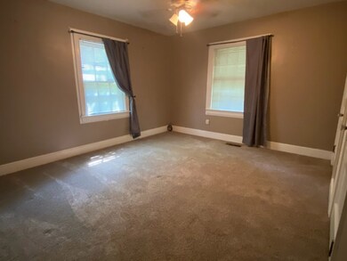 1315 W 4th Ave, Albany, GA 31707 - photo 5