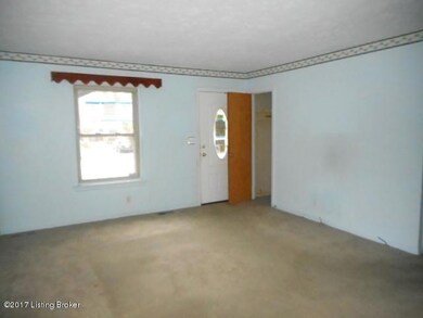 9101 Cinderella Ln, Louisville, KY 40229 - photo 6