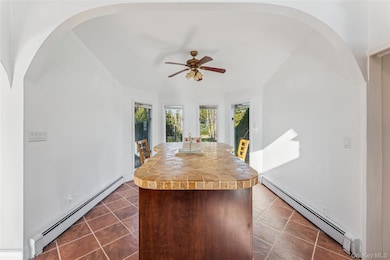 6 Last Ln, Hampton Bays, NY 11946 - photo 5