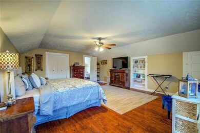 611 Chestnut St, Bonham, TX 75418 - photo 4