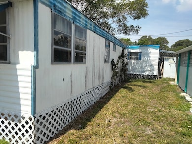 5917 14th St W unit 322, Bradenton, FL 34207 - photo 3