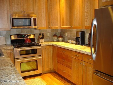 Gourmet Kitchen