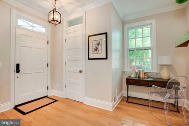 1237 31st St NW, Washington, DC 20007 - photo 2