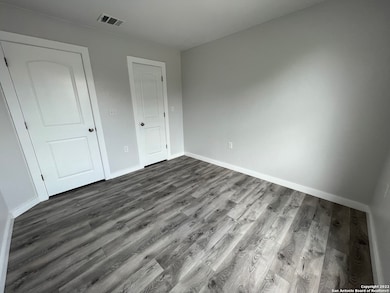 322 Vine St unit 102, San Antonio, TX 78210 - photo 5