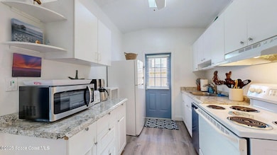 701 S Orlando Ave unit C, Cocoa Beach, FL 32931 - photo 4