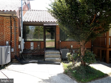 207 Shaw Ave, Silver Spring, MD 20904 - photo 7