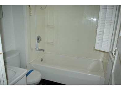 Full Bath.