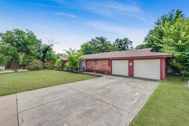 8008 Clark St, North Richland Hills, TX 76180 - photo 2