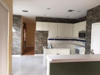 12706 Tucano Cir, Boca Raton, FL 33428 - photo 4