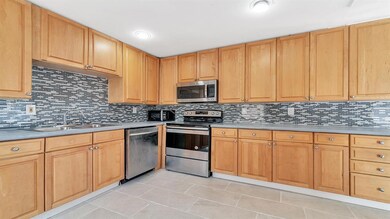 3509 Windsor Ave, West Palm Beach, FL 33407 - photo 4