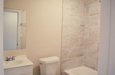 7716 Appleton St unit C, Houston, TX 77022 - photo 7