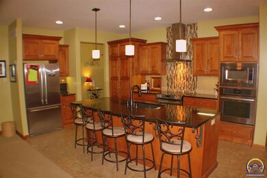 4409 SW Brandywine Ln, Topeka, KS 66610 - photo 3