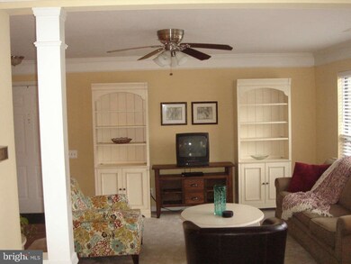 11193 Rienzi Place unit 201, Manassas, VA 20109 - photo 3