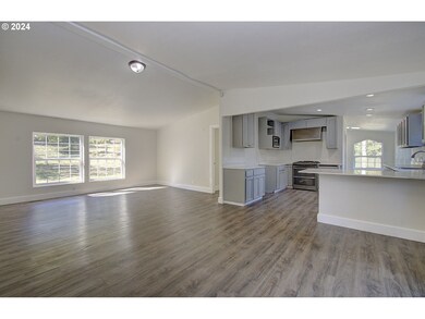 Living Room/Dining Room