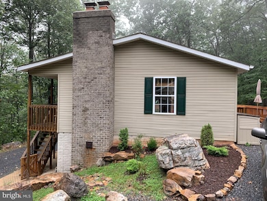 263 Boiling Springs Ct, Gerrardstown, WV 25420 - photo 3