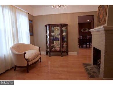 403 Monmouth St, Hightstown, NJ 08520 - photo 4