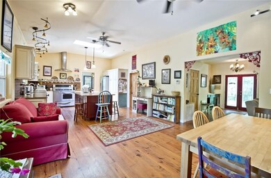 317 E Huntsville Rd, Fayetteville, AR 72701 - photo 6