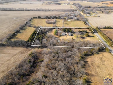 7055 E 125th St, Overbrook, KS 66524 - photo 5