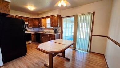 477 Water Tower Rd N, Manteno, IL 60950 - photo 7