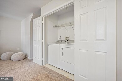 13190 Dashco Way, Herndon, VA 20171 - photo 5