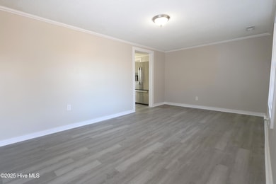 1638 Kellum Loop Rd, Jacksonville, NC 28546 - photo 3