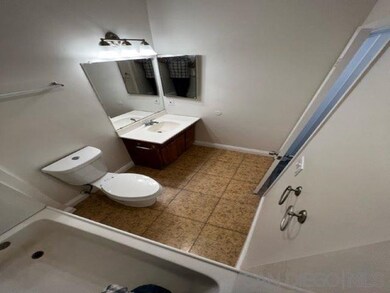 12716 Lakeshore Dr unit K, Lakeside, CA 92040 - photo 7