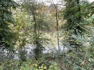 5AAE4937-3036-4AE7-BA94-E16733C6D4D4