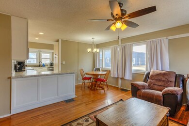 101 E Overton St, Tuscola, IL 61953 - photo 6