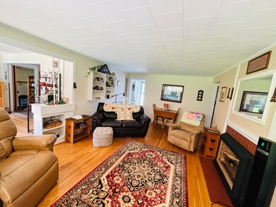 47 Patterson St, Hampden, ME 04444 - photo 5