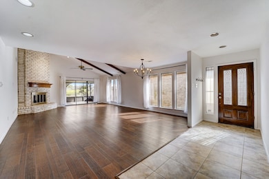 7722 Green Lawn Dr, Houston, TX 77088 - photo 4