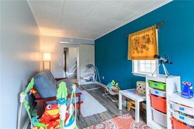 2445 W Washington St, Allentown, PA 18104 - photo 7