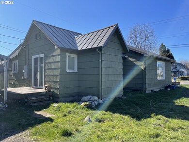 1985 Gilham Rd, Eugene, OR 97401 - photo 4