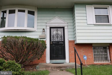 206 Pepper Ct, Capitol Heights, MD 20743 - photo 3