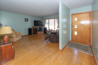 5805 Bocagrande Dr, Louisville, KY 40219 - photo 5