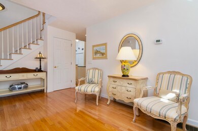 003-photo-living-room-7147982