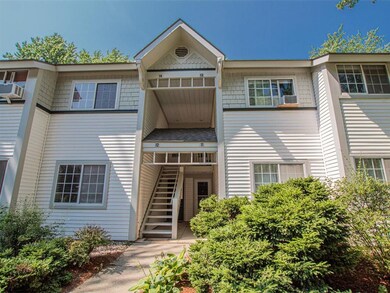 11 Winding Brook Dr unit 11, South Burlington, VT 05403 - photo 2