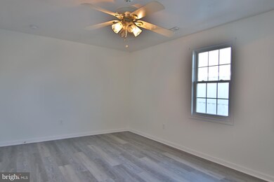 745 Match Point Dr, Arnold, MD 21012 - photo 2