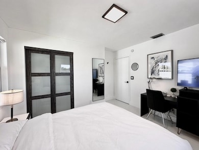 2135 Dock St, West Palm Beach, FL 33401 - photo 5