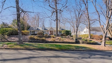 1207 Colonial Ave, Greensboro, NC 27408 - photo 3