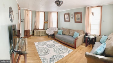 210 Park St, Waynesboro, PA 17268 - photo 2