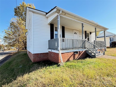 624 N Juniper Ave, Kannapolis, NC 28081 - photo 3