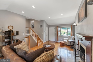 6527 Rolling Ridge Dr, Capitol Heights, MD 20743 - photo 6