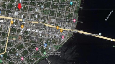 Distance to St Johns River and Marina