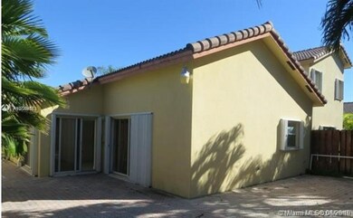 11282 NW 50th Terrace, Doral, FL 33178 - photo 2