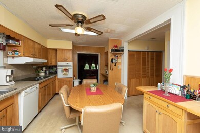 1409 Bernard Ave, Willow Grove, PA 19090 - photo 6